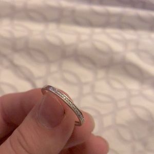 14k gold coat ring with FAKE little diamonds !!